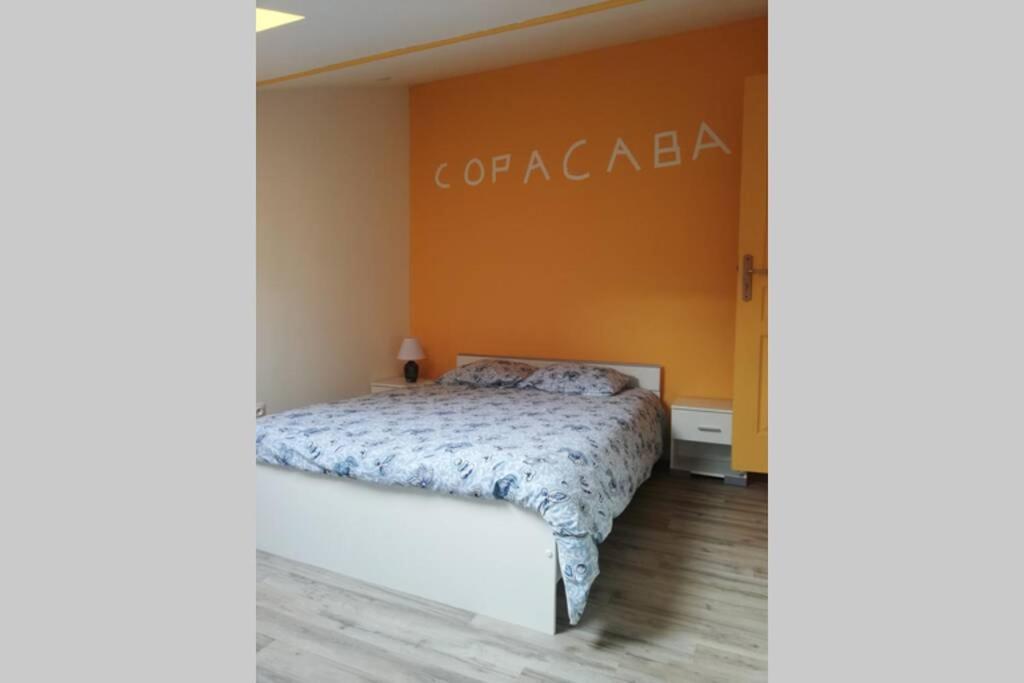 Copacabana La Fere Экстерьер фото